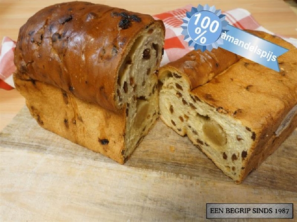 Rozijnenbrood met spijs